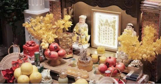 Thờ Thần Tài – Thổ Địa Sao Cho Đúng Chuẩn Phong Tục